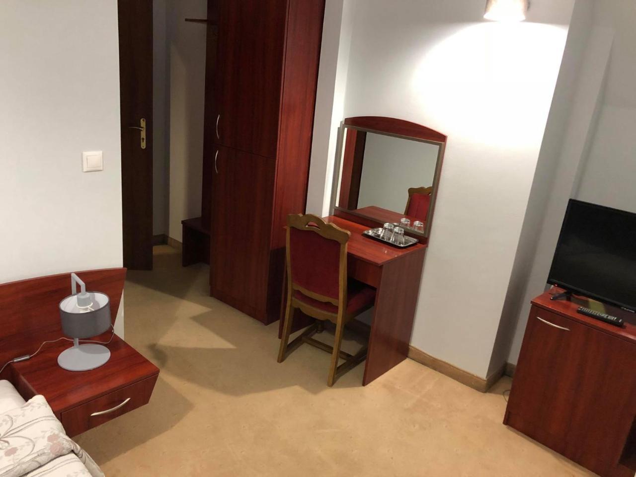 Sosnowe Zacisze Barszczewo Hotel Choroszcz Ngoại thất bức ảnh